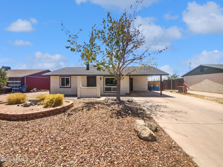 261 W 21st Avenue  Apache Junction AZ 85120 photo