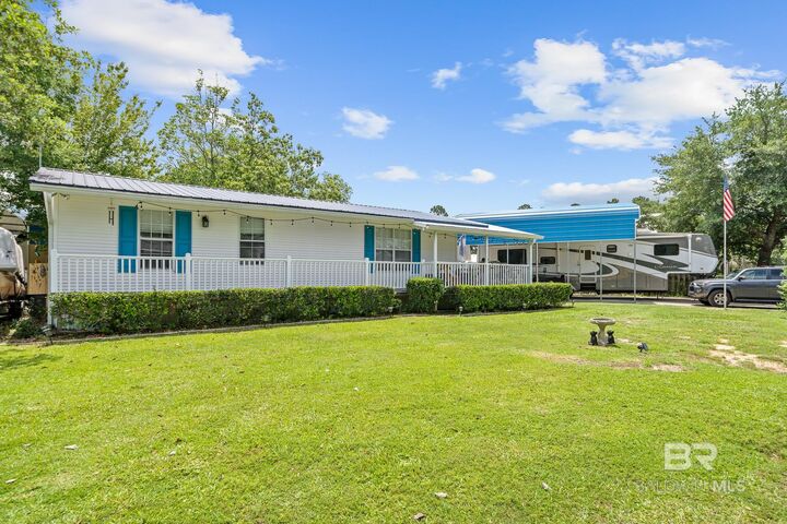 Property Photo:  77 Horn Drive  AL 36549 