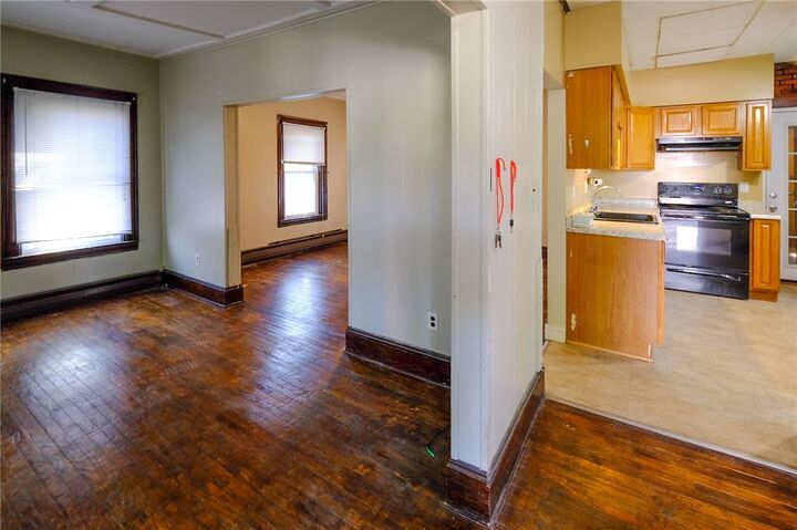 Property Photo:  374 Pennsylvania Avenue  NY 14904 