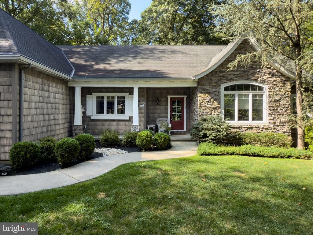 Property Photo: 15 Fawn Court PA 17516