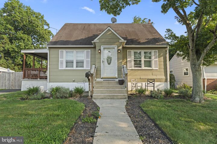 612 W Brooke Avenue  Magnolia NJ 08049 photo
