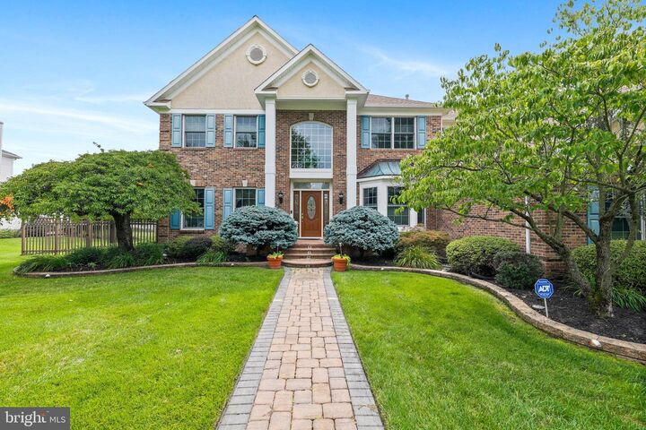 Property Photo: 5 S Deer Place NJ 08036