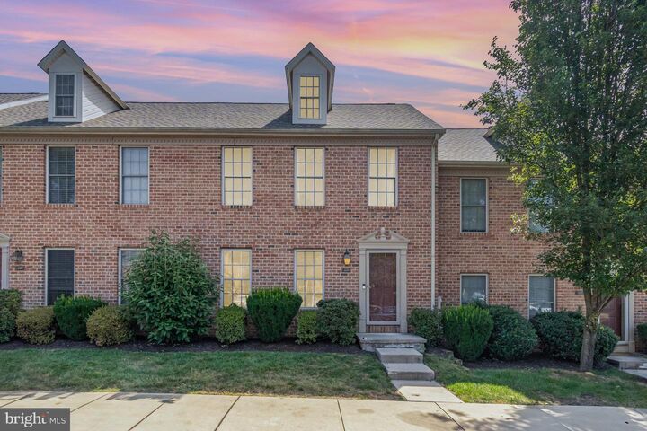 129 Hunters Ridge Drive  Harrisburg PA 17110 photo