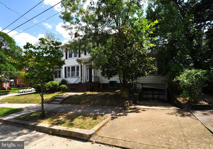 Property Photo: 1619 Evarts Street NE DC 20018