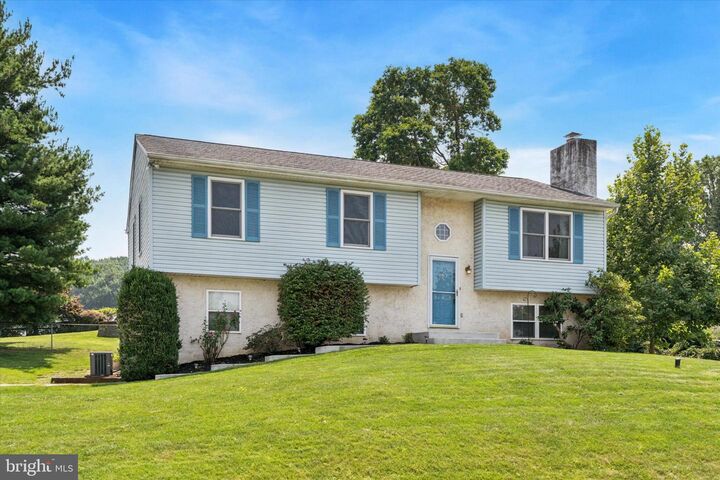 404 Donofrio Drive  Downingtown PA 19335 photo