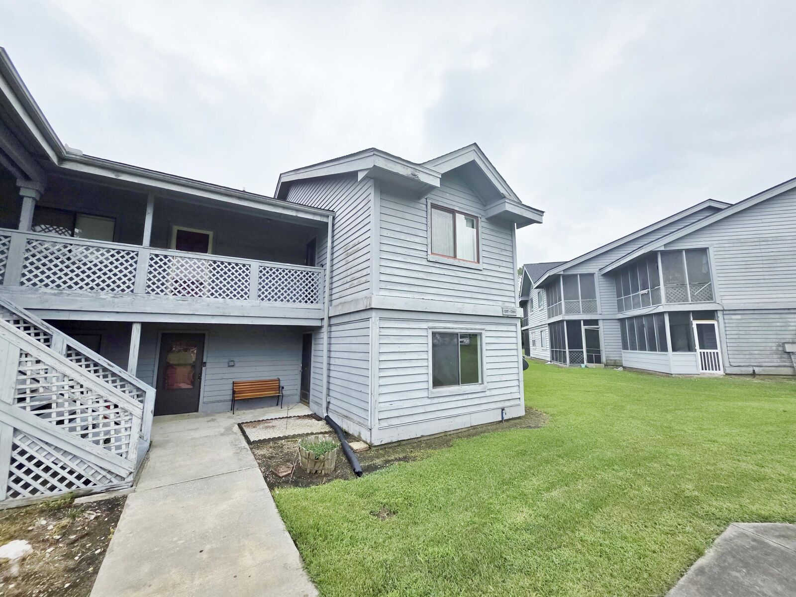 Property Photo: 1304 Tailrace Drive SC 29461