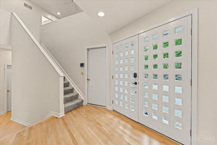 Property Photo: 436 Flinn Avenue OH 45226
