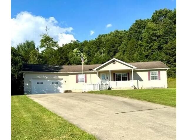 Property Photo:  160 Alison Dr  PA 16254 