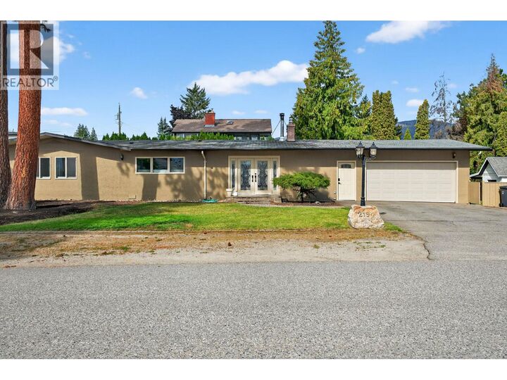 2194 Essen Road  West Kelowna BC V1Z 1V3 photo