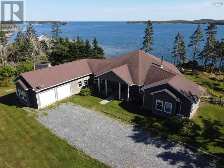 30 Lofty Pine Road  Popes Harbour NS B0J 3H0 photo