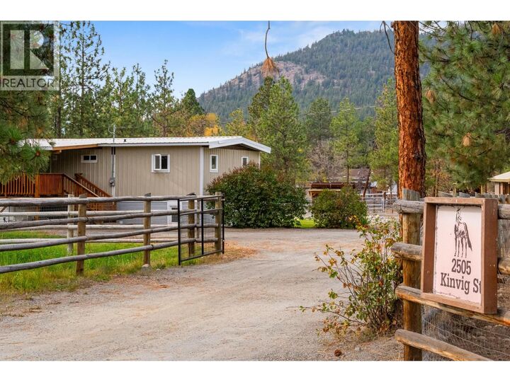 Property Photo: 2505 Kinvig Street BC V1K 1Y0