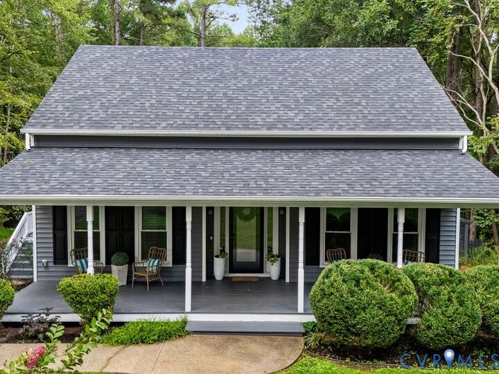 Property Photo: 2724 Ridgeview Road VA 23139