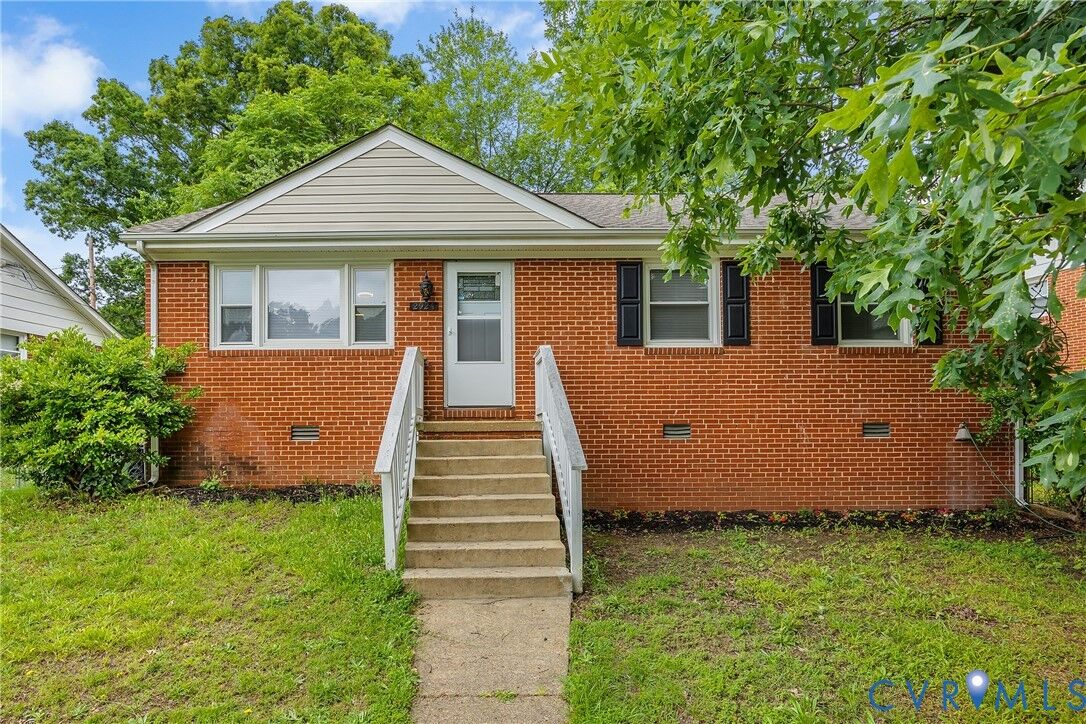 Property Photo:  2924 Glenan Drive  VA 23234 