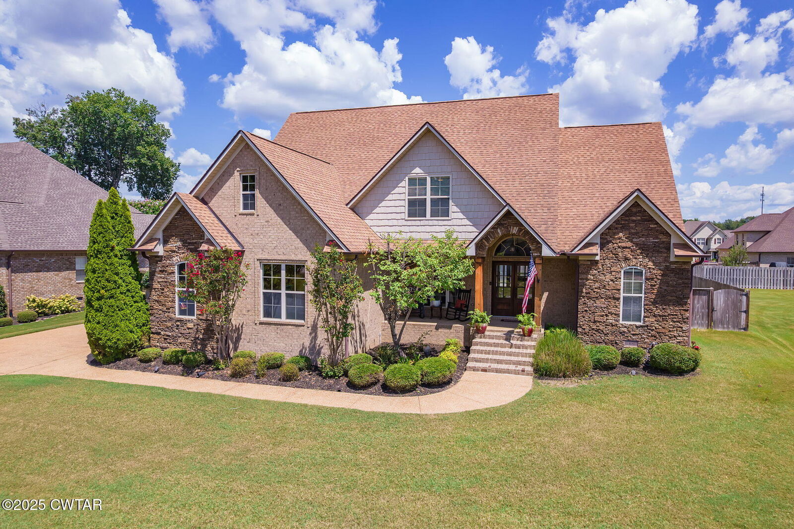 Property Photo: 52 Kinnewick Cove TN 38305