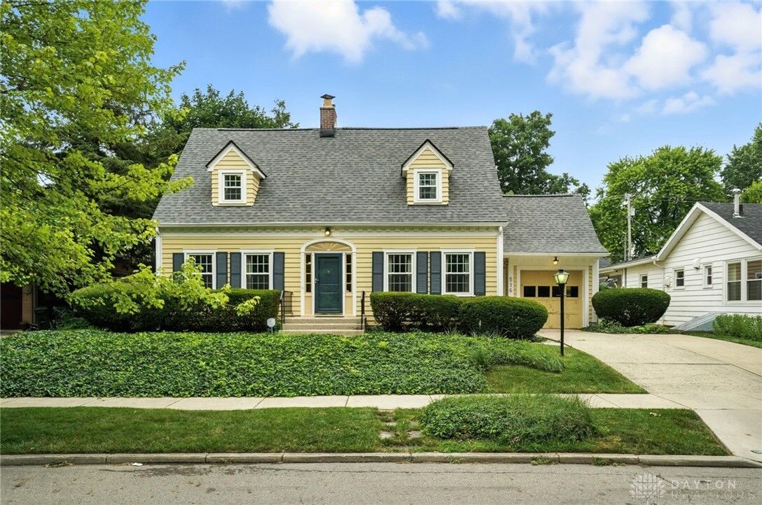 Property Photo: 516 E Court Street OH 43078