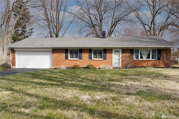 1806 E Lytle 5 Points Road  Clearcreek Twp OH 45458 photo