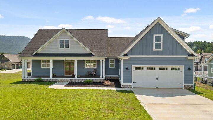 Property Photo:  140 Portside Way  TN 37347 
