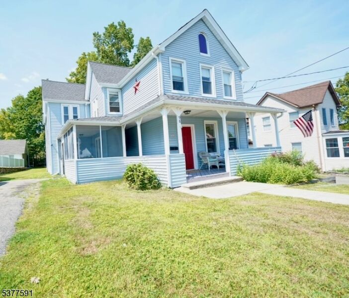 Property Photo:  98 Kiel Ave  NJ 07405 