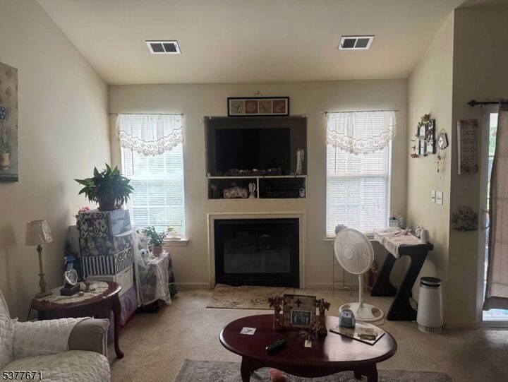 Property Photo: 870 Honeybrook Cir NJ 08886