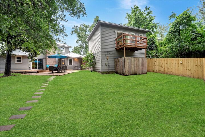 Property Photo:  10311 Woodhollow Drive  TX 77385 