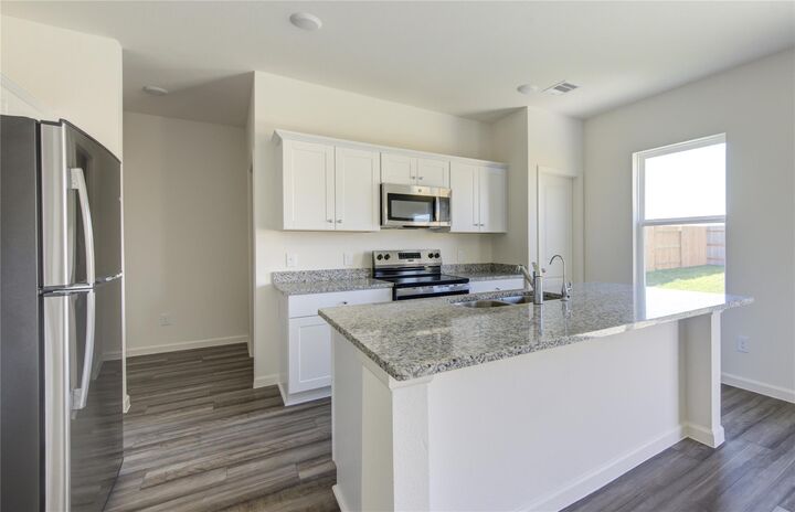 Property Photo: 5811 Lilac Cv Court TX 77493