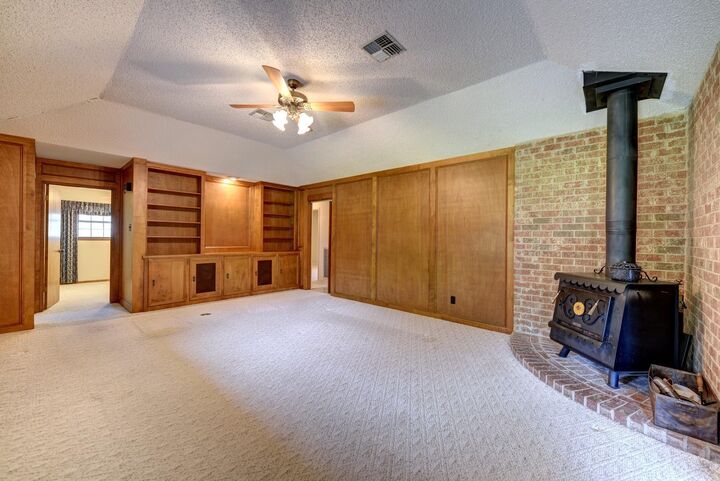 Property Photo:  2607 Daisy Drive  TX 77833 