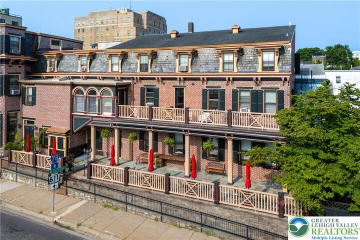 Property Photo:  101 Northampton Street 2  PA 18042 