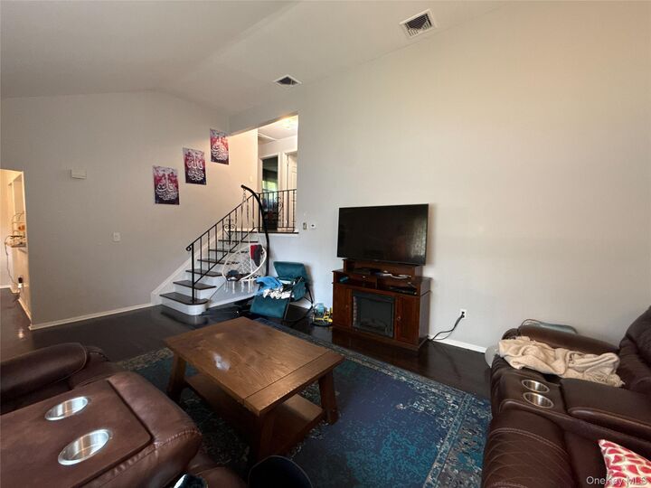 Property Photo:  63 Waterbury Parkway  NY 10567 