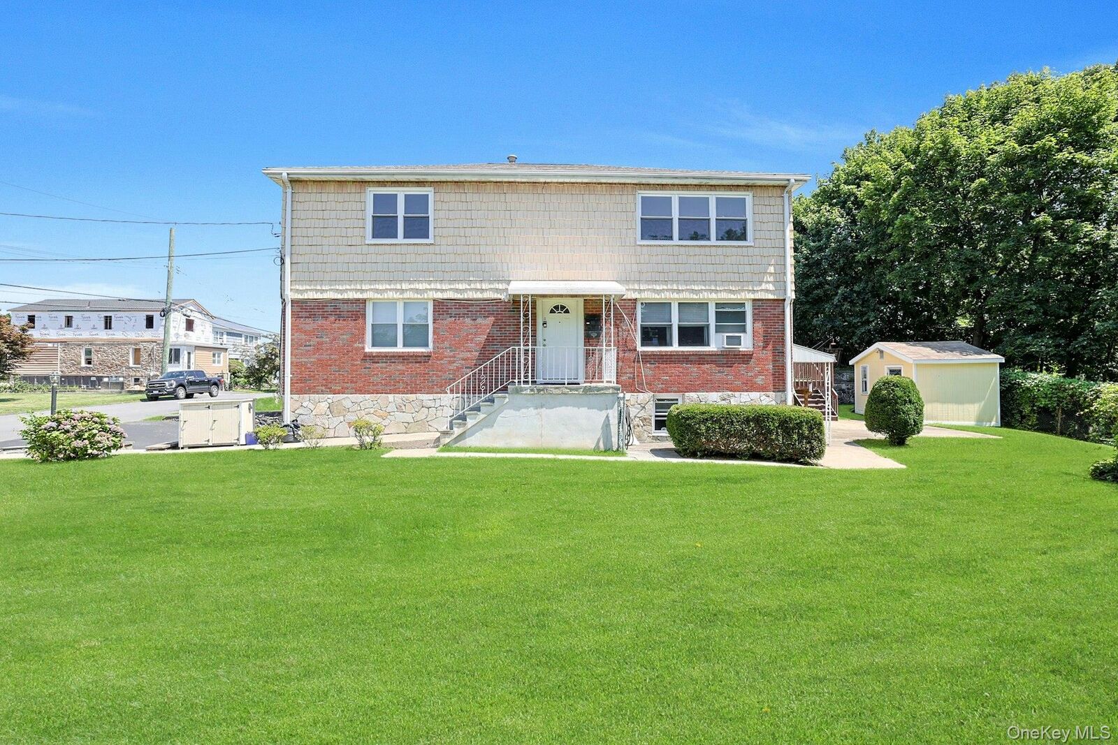 Property Photo:  95 Holland Street 2  NY 10528 