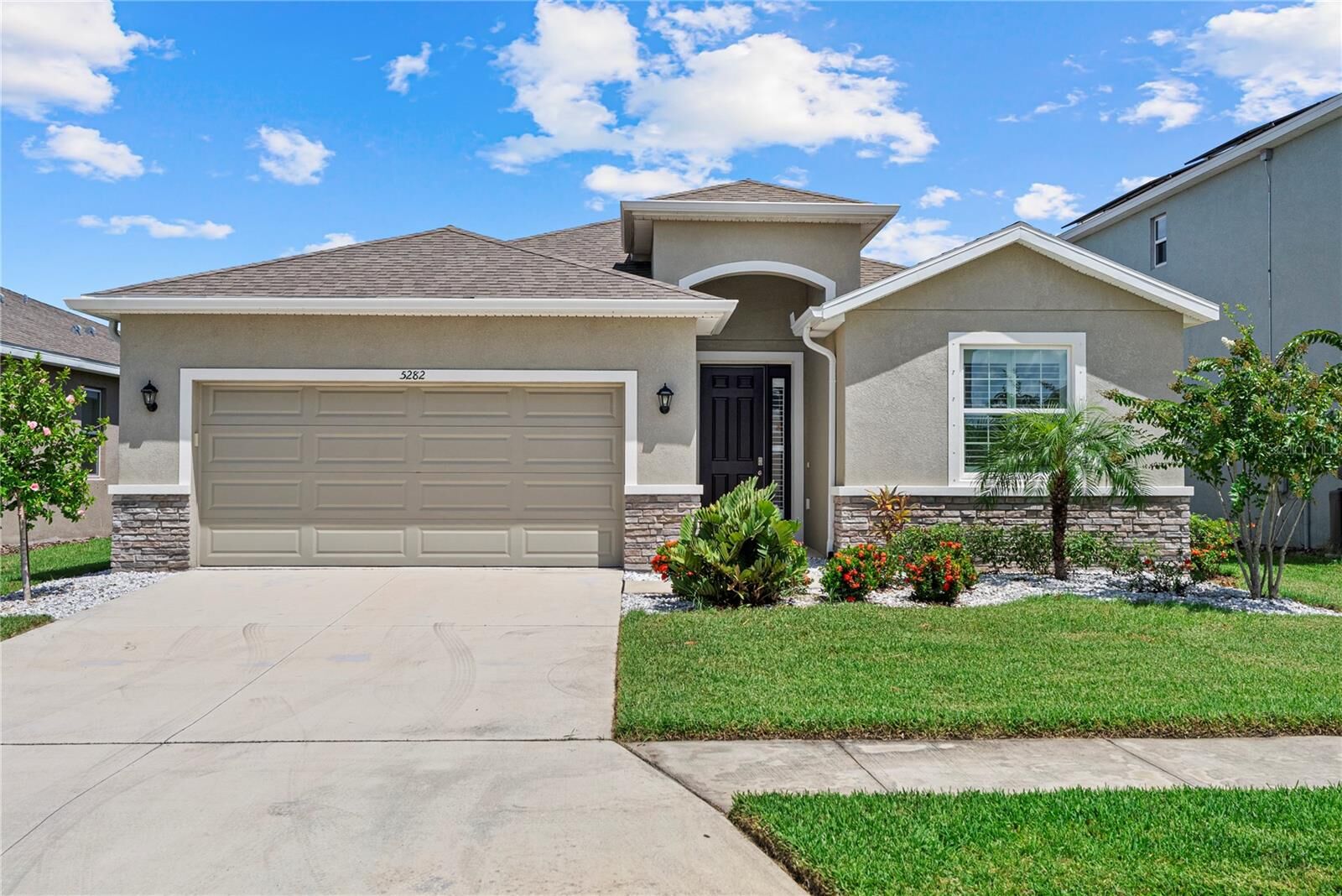 Property Photo:  5282 Grove Mill Loop  FL 34211 