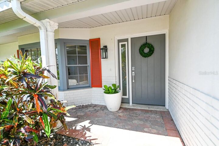 Property Photo:  11900 7th Street E  FL 33706 