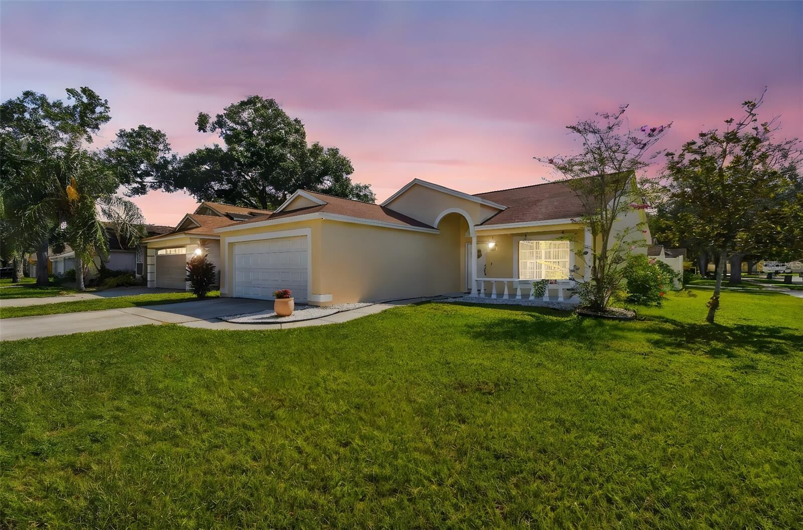 Property Photo:  13413 Bellingham Drive  FL 33625