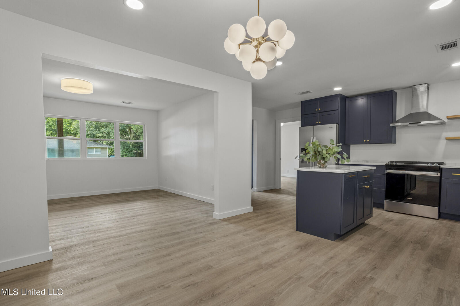 Property Photo: 409 Woody Circle MS 39564