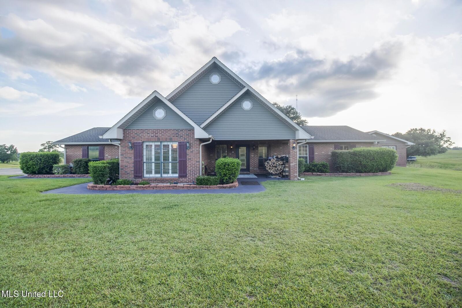 Property Photo:  5677 Highway 53  MS 39470 