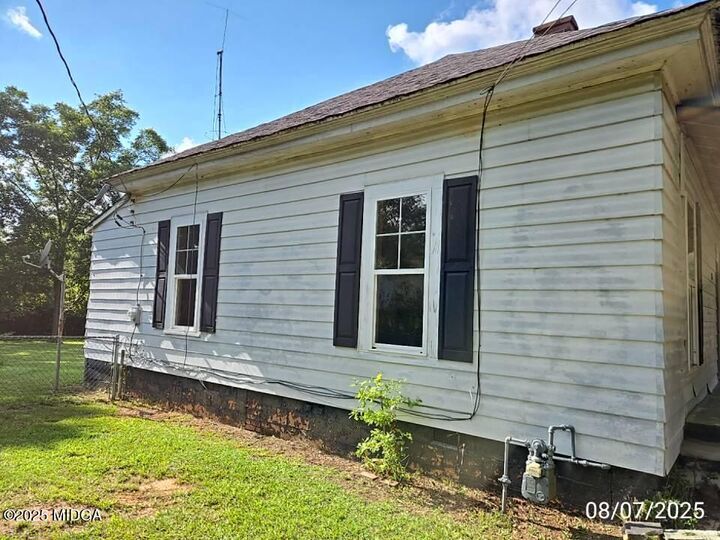 Property Photo: 28 Sixth Street GA 30223