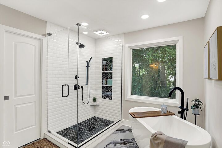 Property Photo: 588 Walnut Woods Drive IN 46142