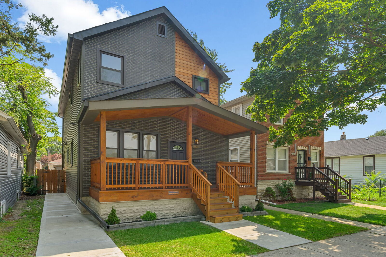 Property Photo:  8811 S Euclid Avenue  IL 60617 