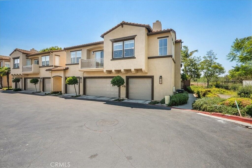 Property Photo:  4434 Brisbane Way 1  CA 92058 