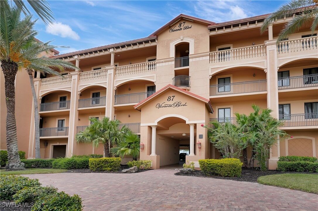Property Photo:  87 Vivante Boulevard 403  FL 33950 