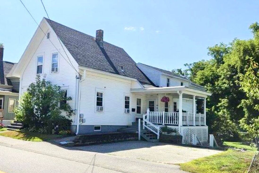 Property Photo: 40 Bowman Street NH 03246