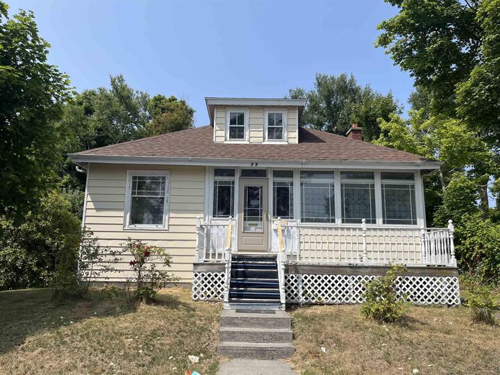 36 Lower McLean Street  Glace Bay NS B1A 2K7 photo