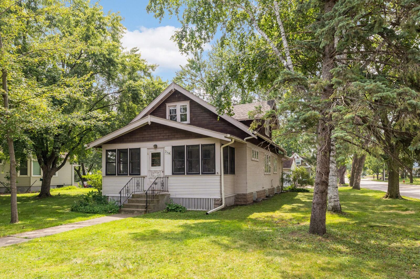 Property Photo: 2504 16th Avenue E MN 55109