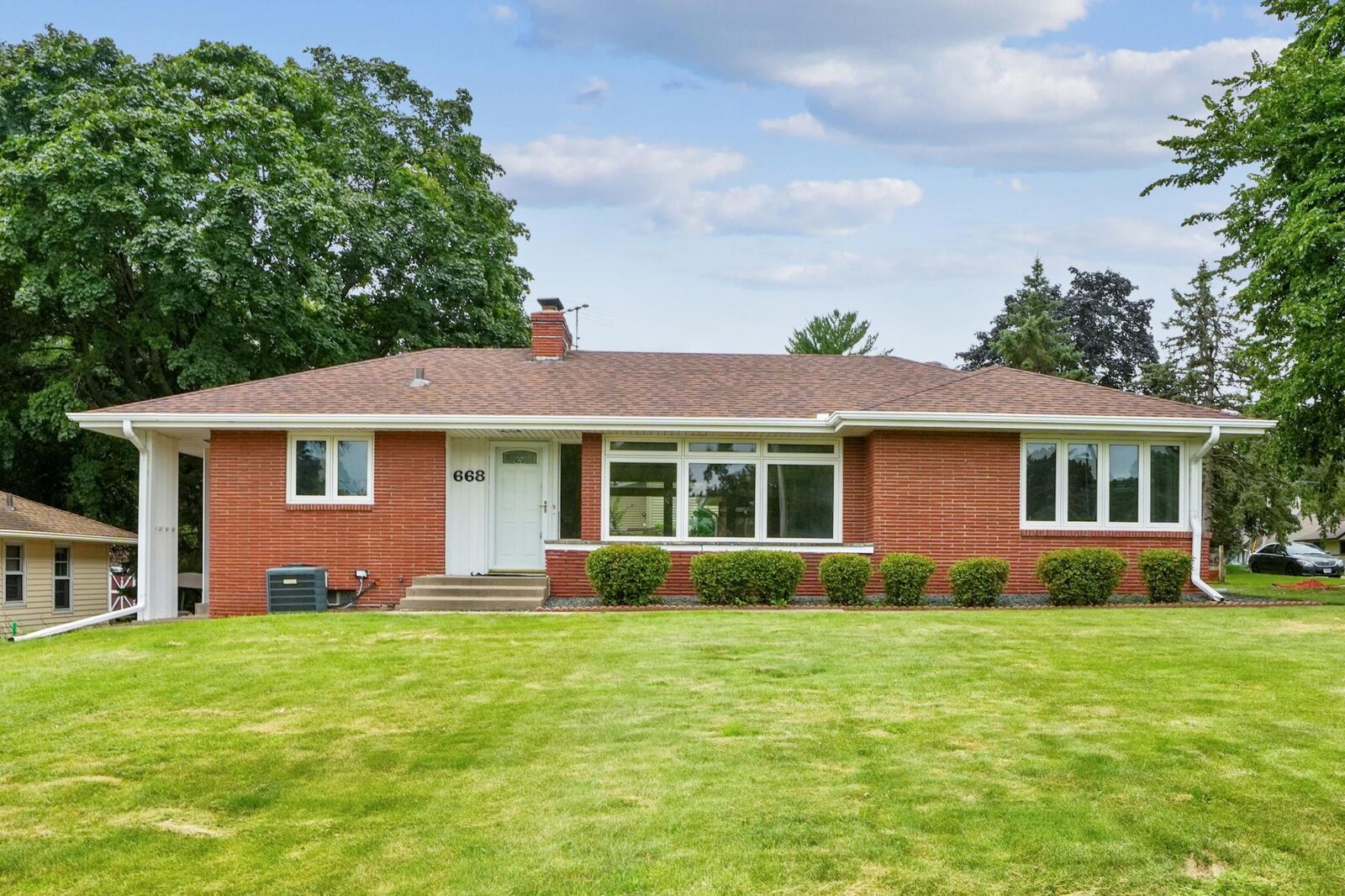 Property Photo: 668 Viking Drive E MN 55117