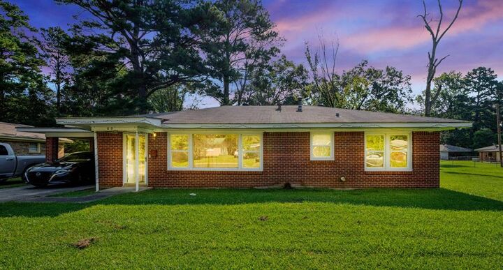 Property Photo: 603 7th Street SE LA 71075