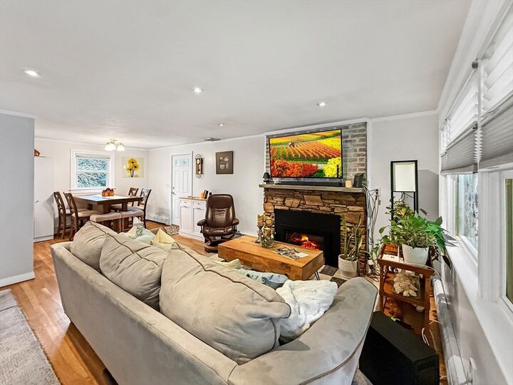 Property Photo:  204 Hartford St  MA 01760 