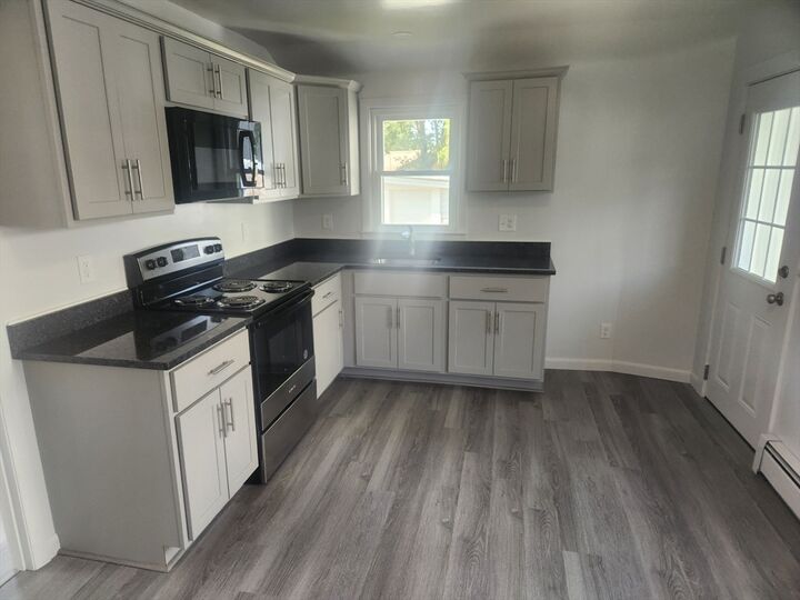 Property Photo:  347 Lancaster Street 347  MA 01453 
