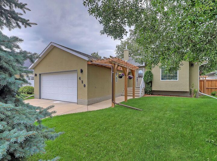 Photo de la propriété: 420 Slade Drive AB T0L 1R0