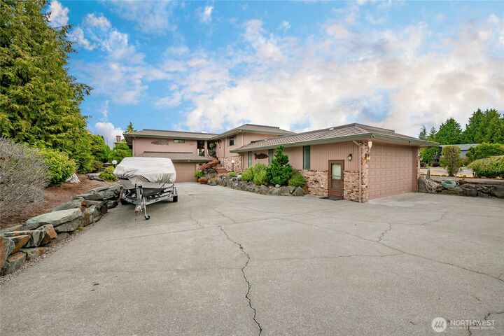 Property Photo:  5575  Coquitlam Drive  WA 98230 