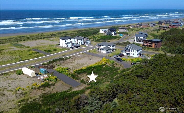 Property Photo:  1501  Beach Glass Lane  WA 98595 