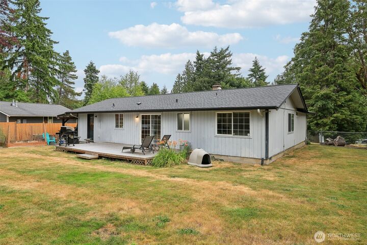5302  24th Avenue NW  Gig Harbor WA 98335 photo